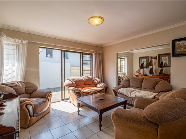 2 Bedroom Property for Sale in Kamma Ridge Eastern Cape
